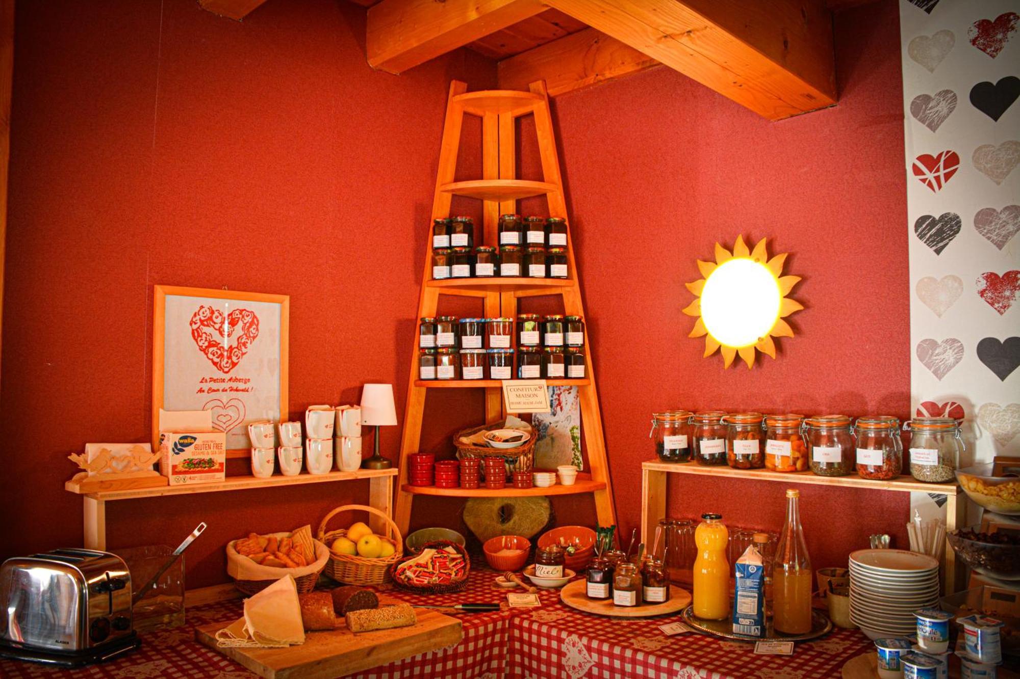 Logis Hotel Restaurant La Petite Auberge Alsace Le Hohwald Eksteriør billede