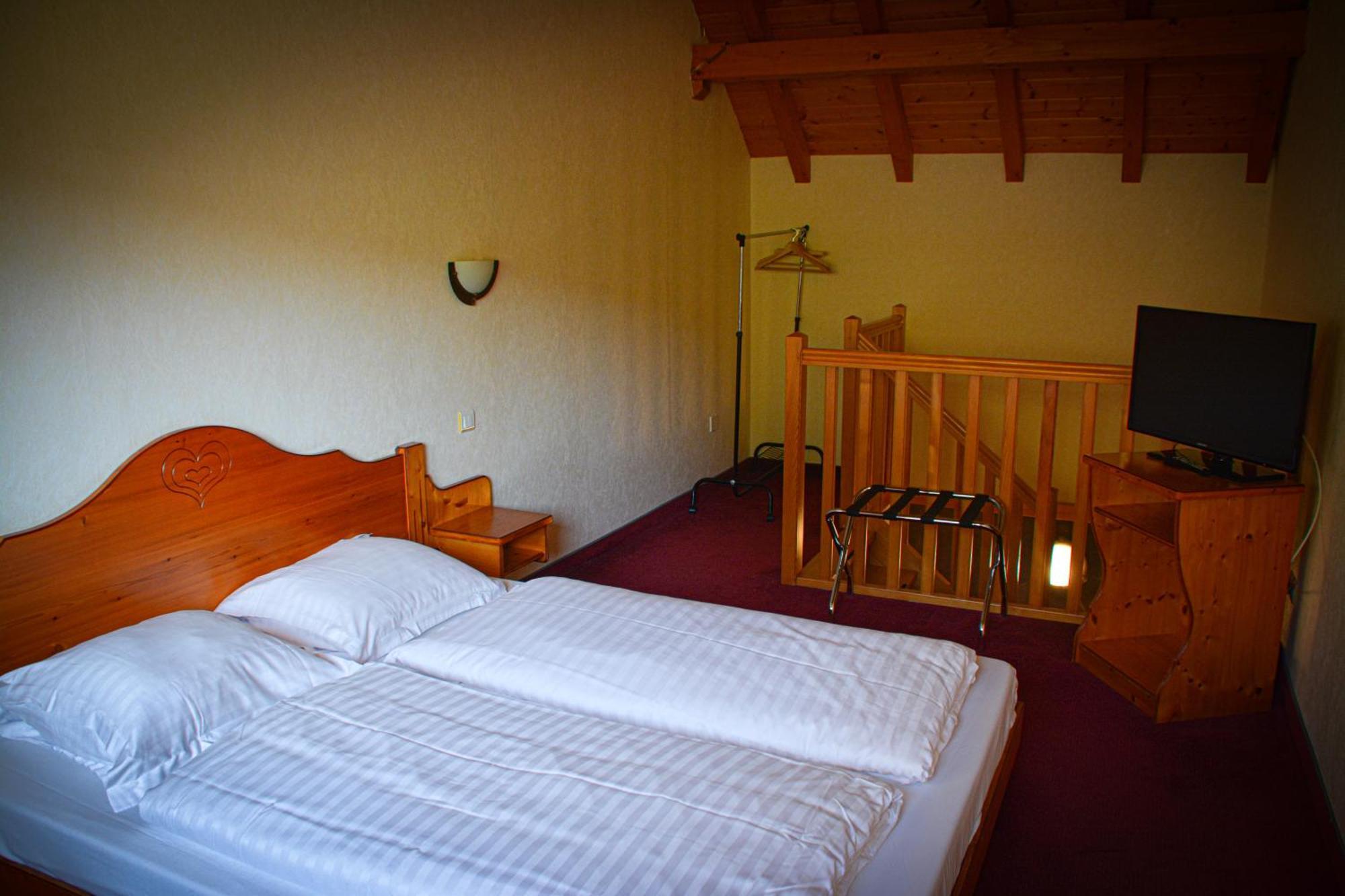 Logis Hotel Restaurant La Petite Auberge Alsace Le Hohwald Eksteriør billede